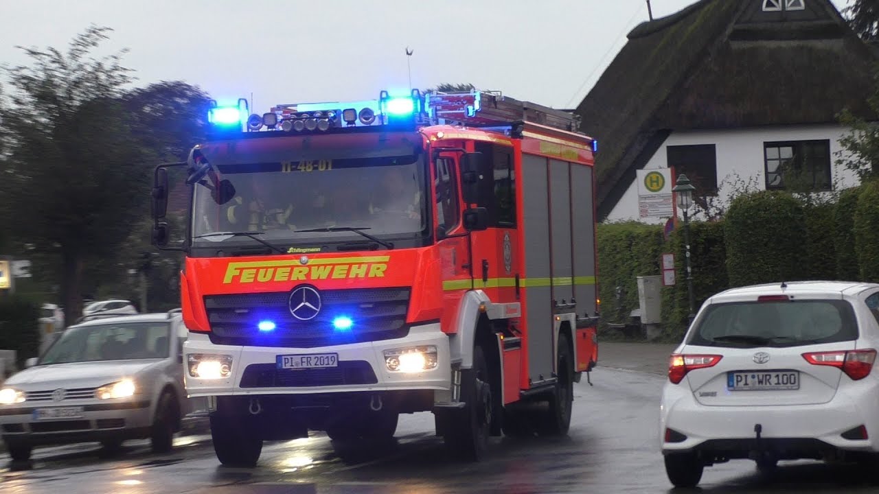 [Küchenbrand] Einsatzfahrten Freiwillige Feuerwehr Rellingen