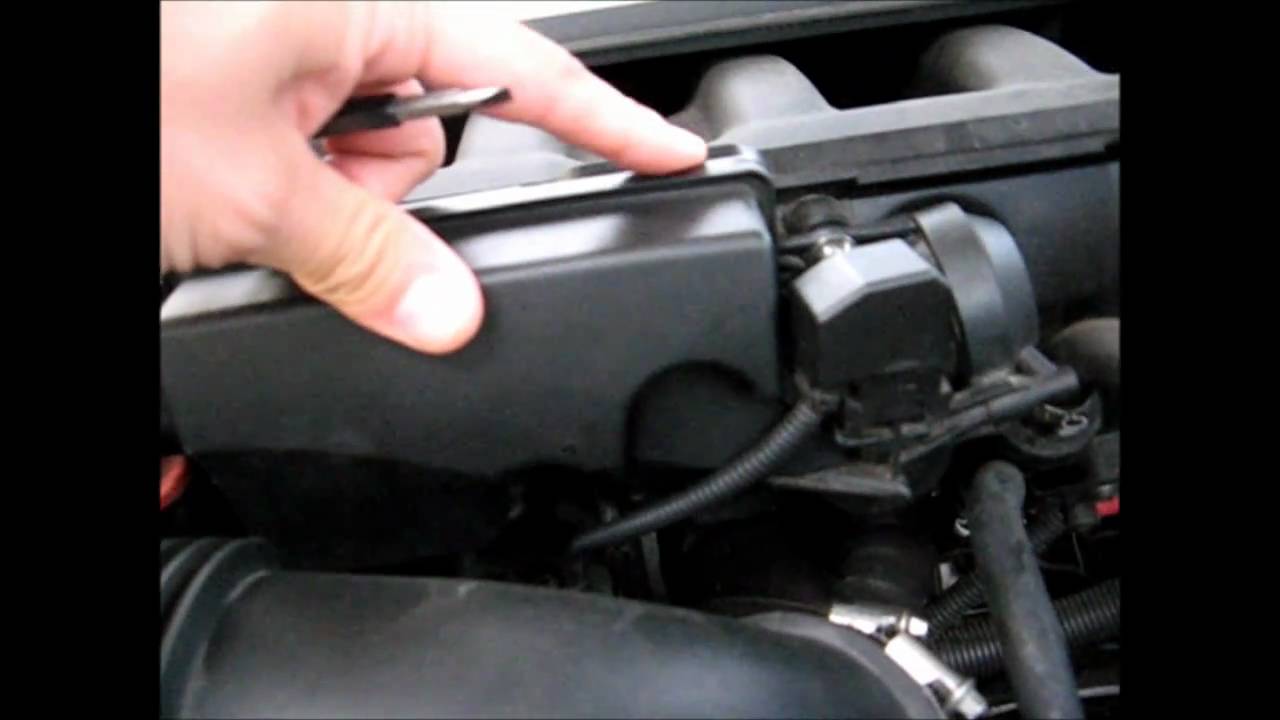 BMW Z4 E85 DISA Adjuster Unit Replacement (how to video)