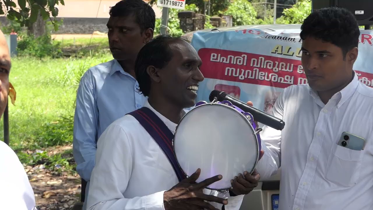open air meeting / sung by Evg. Kaarthikeyan / HGTCS