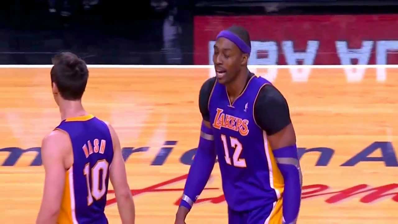 Steve Nash heated exchange with Dwight Howard