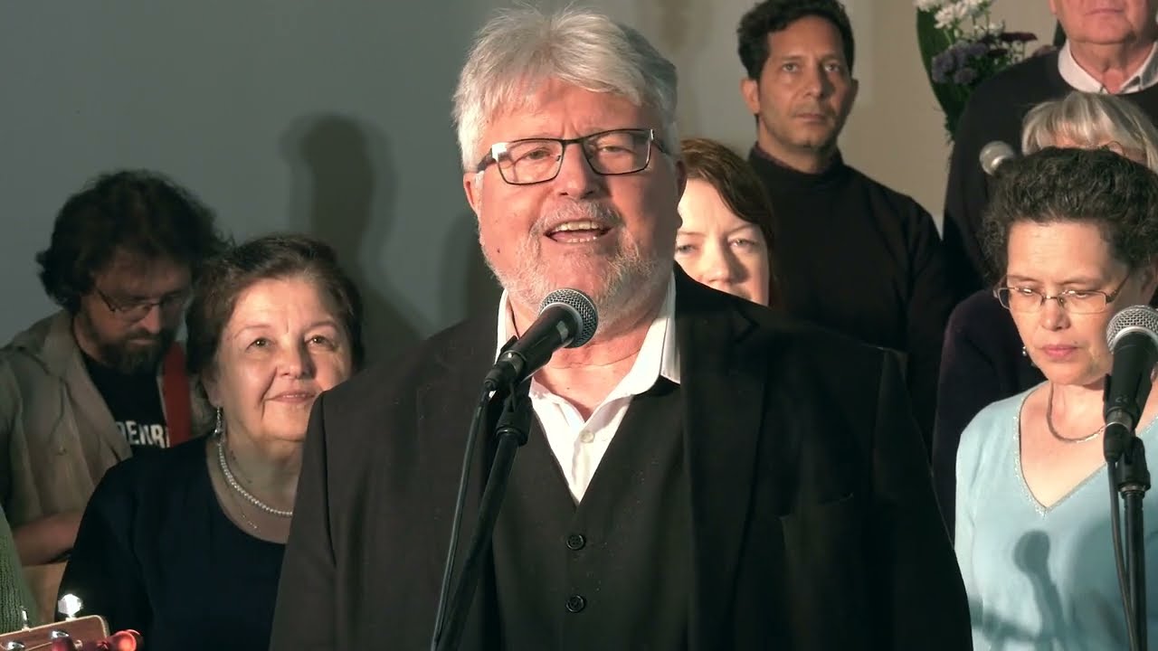 GYERTEK VELÜNK MÉG MA ÉNEKELNI 50 ÉVES A HERMONS ANASTASIS