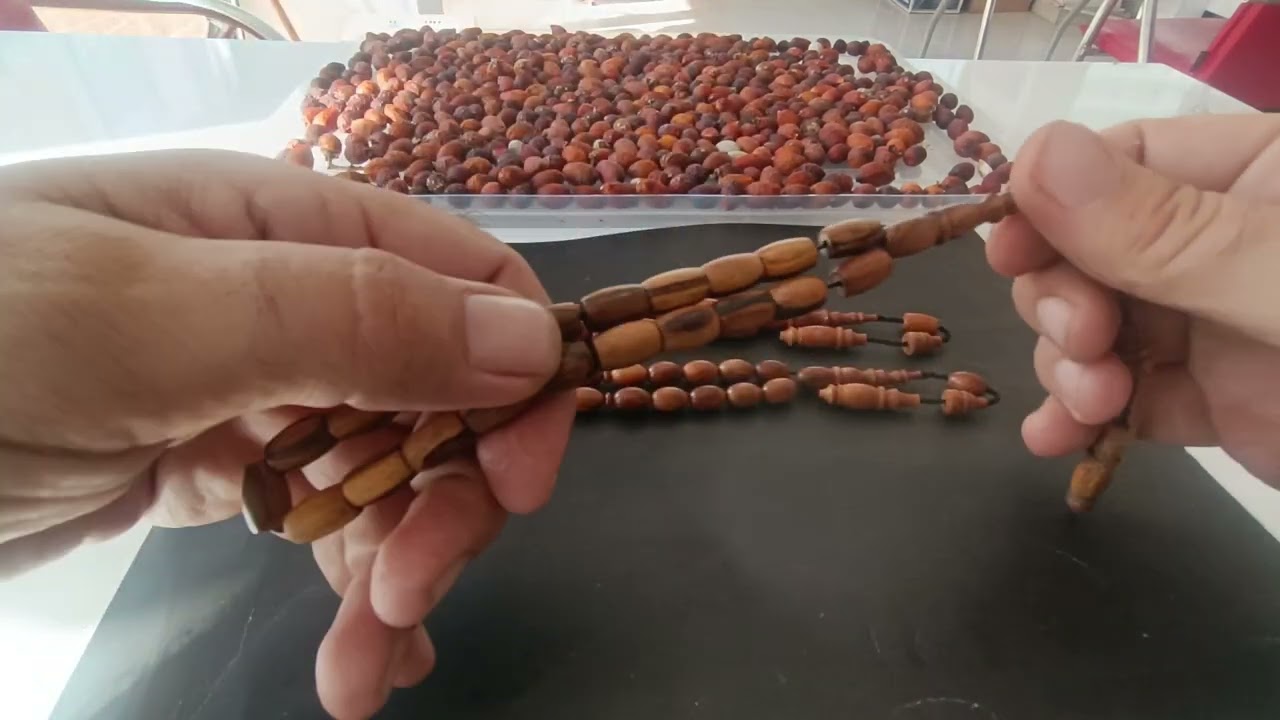 Bu hafta Sadece Efe Tesbih Yaptik.Öd Ağacı Ve Kukalarımız Çok Güzel Oldular.#tesbih #kuka #öd#wood