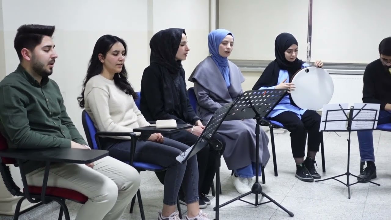 Isfahan Şarkı “Ey Gâziler Yol Göründü Yine Garip Serime-Sultan 3. Selim Han