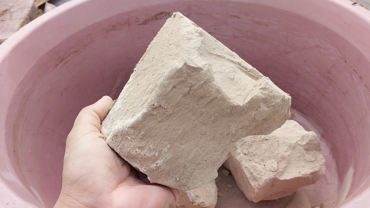 Red Mud Super Soft And Fluffy Dry Crumbling |Dil jheet Liya meine apnah🤣ASMR