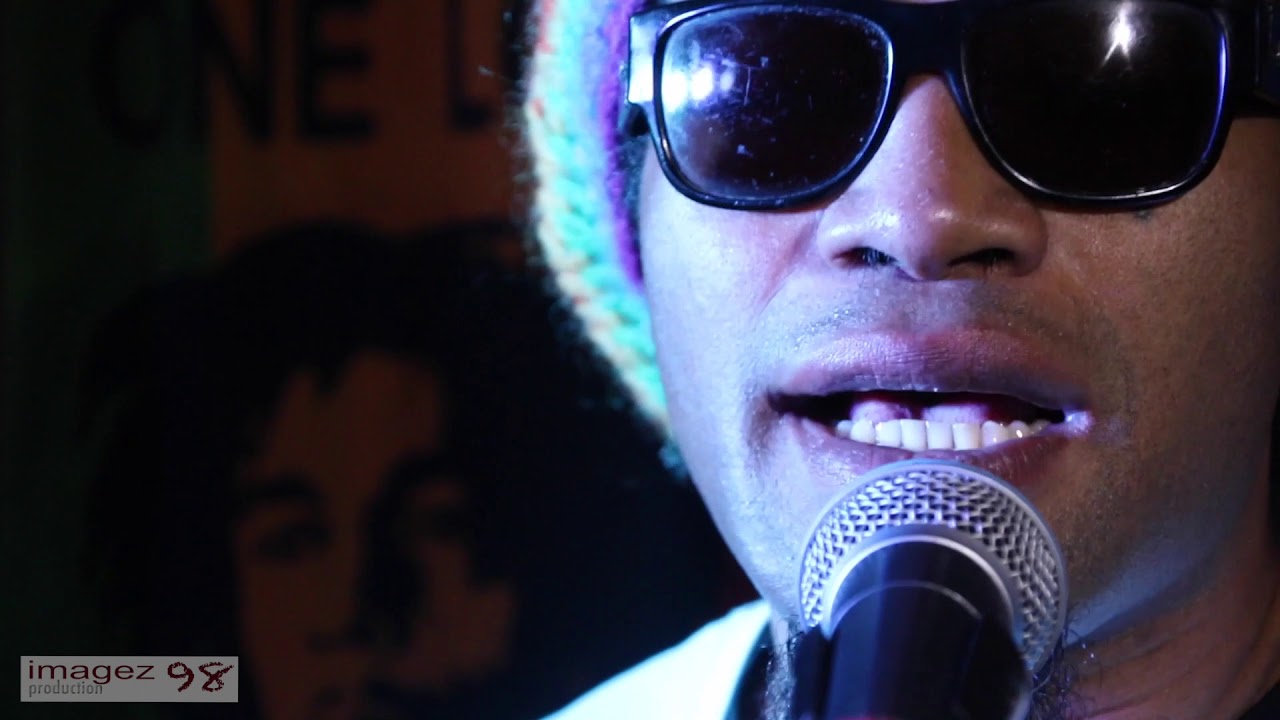 One 2 Eight   Vula Cabe