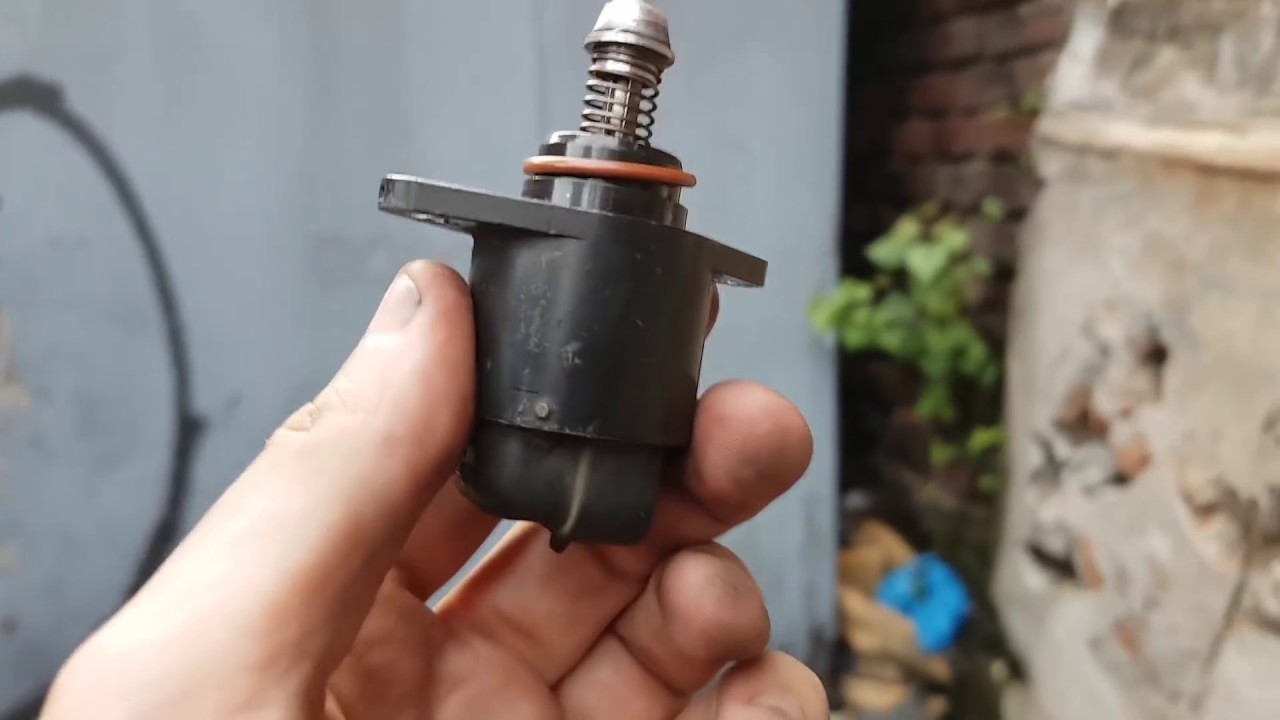 Jak wyczyścić wymienić Silnik Krokowy OPEL ASTRA G II Vauxhall 1.6 16V X16XEL