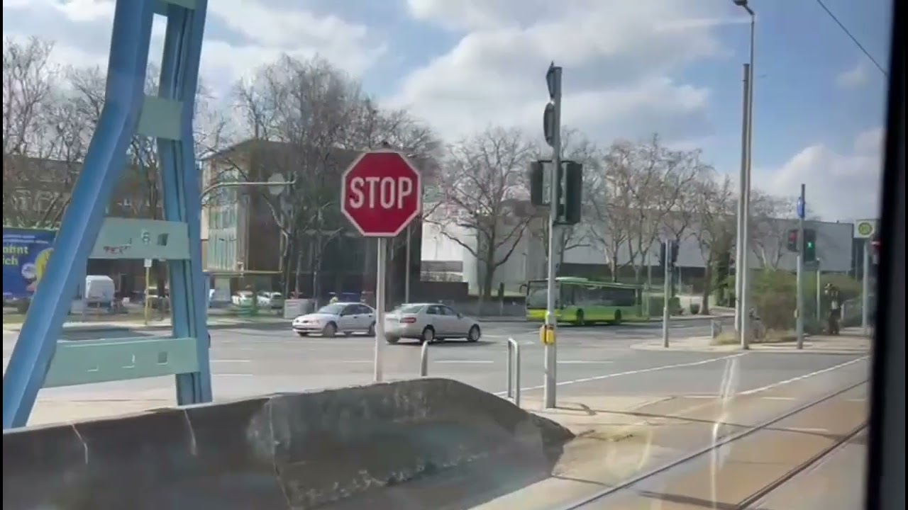 Mitfahrt in der Linie X42 der VESTISCHE von Oberhausen Hbf bis Movie Park, 15.03.2025