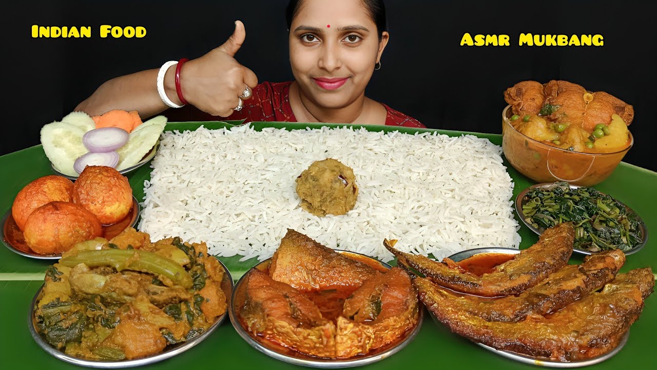 Eating Katla Fish Curry, Pabda Fish Curry, Ilish Fish Curry, Egg Curry, Pui Shaker Chorchor, Rice 
