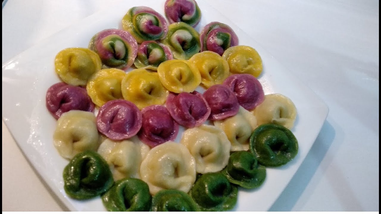 RENKLİ MANTI TARİFİ 💯 SEBZELERLE RENKLENDİRİLMİŞ RENGARENK MANTI TARİFİ. MANTI TARİFİ.