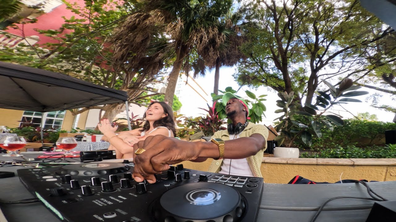 Cozy Gardenz Pop-Up | Community Clothes Swap in West Palm Beach 🌿 | Palm Trade