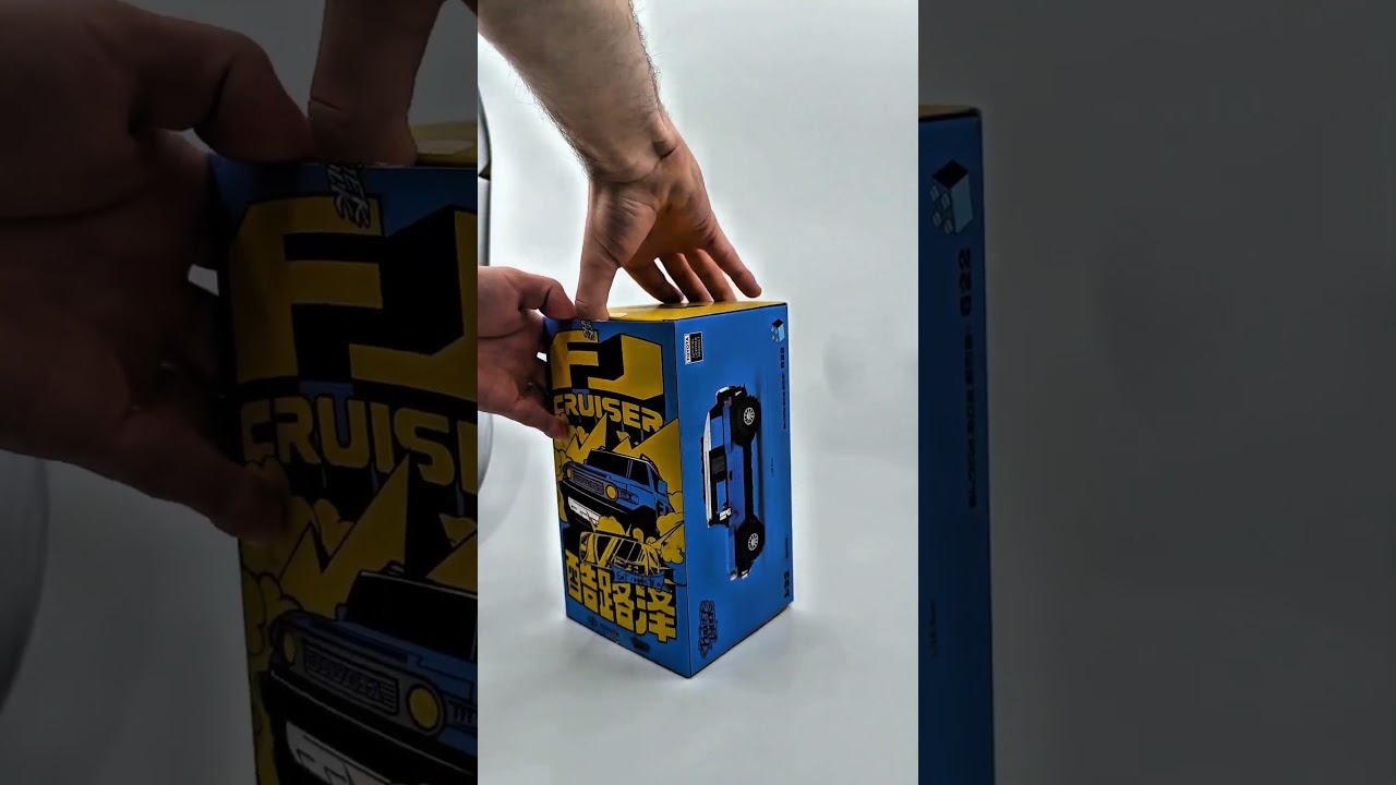 Happy Build Toyota FJ Cruiser unboxing