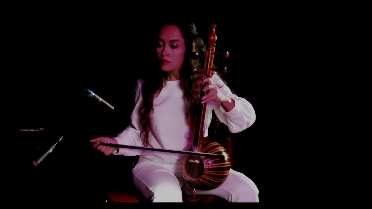 Karvanian Composed by:Parviz Meshkatian Kamancheh:Sara Hasti Tombak:Omid Niavarani
