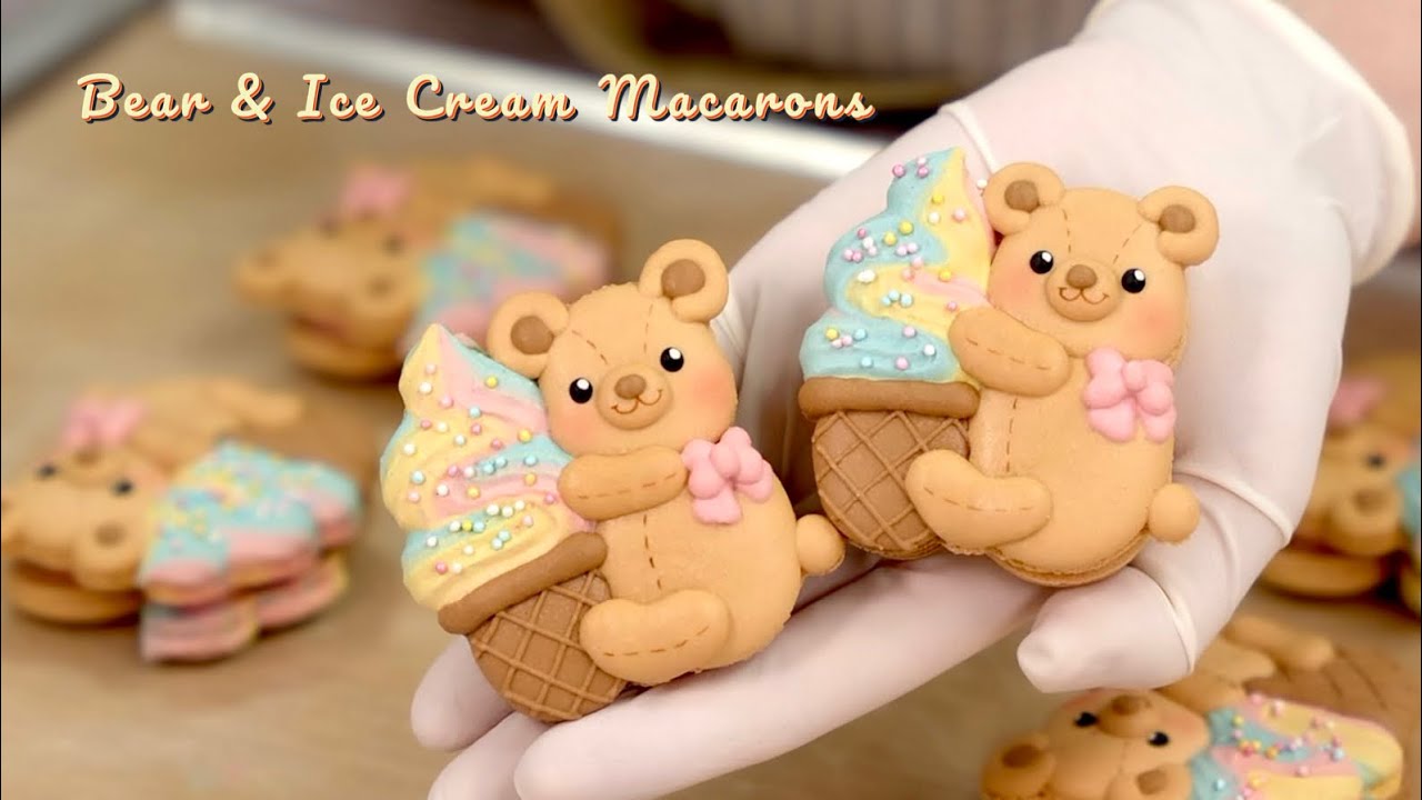 Cute Macarons! Teddy Bear with an Ice Cream