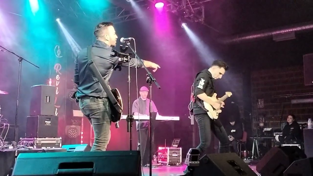IAN WILDE A.O.R. FORCE ONE 