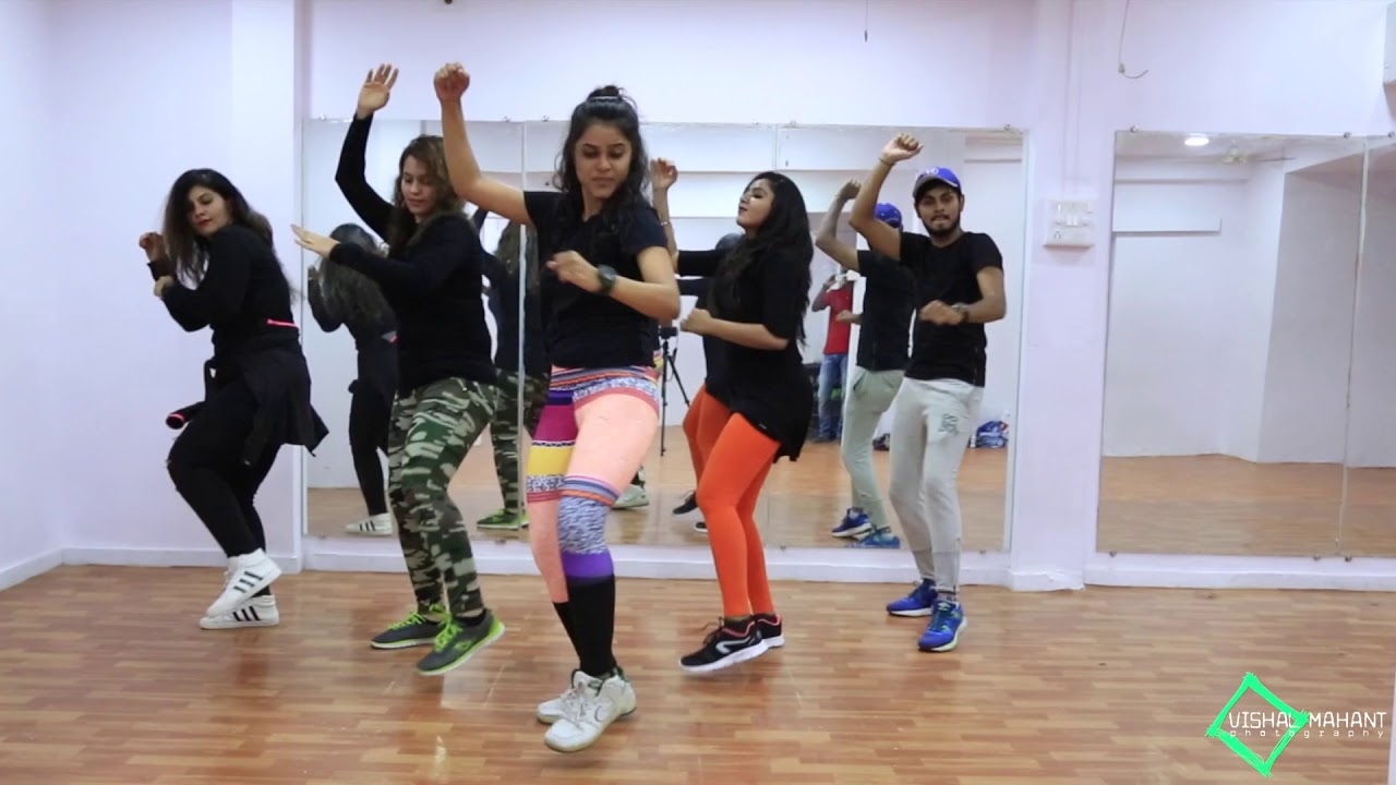 Swag Se Swagat | Zumba Fitness | Salman Khan | Katrina Kaif | Tiger zinda Hai | Vadodara