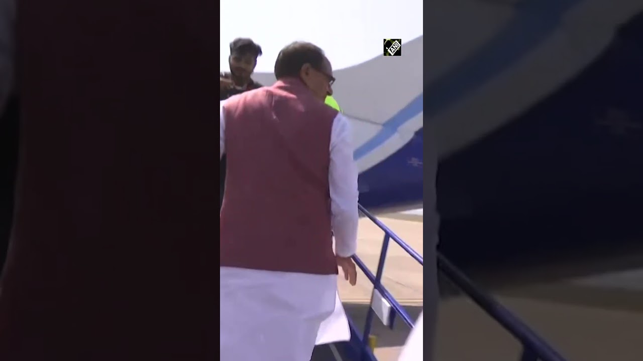 MP: CM Shivraj Singh Chouhan flags off pilgrims&rsquo; flight from Bhopal