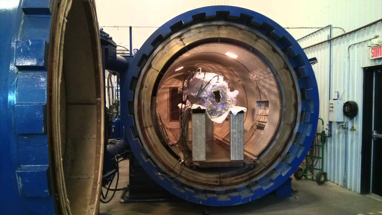 Making a Monocoque - MRT17