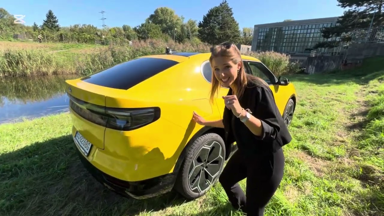 Lenka Kopuncová Fecková, www.autoazena.sk, Ford Capri Premium AWD