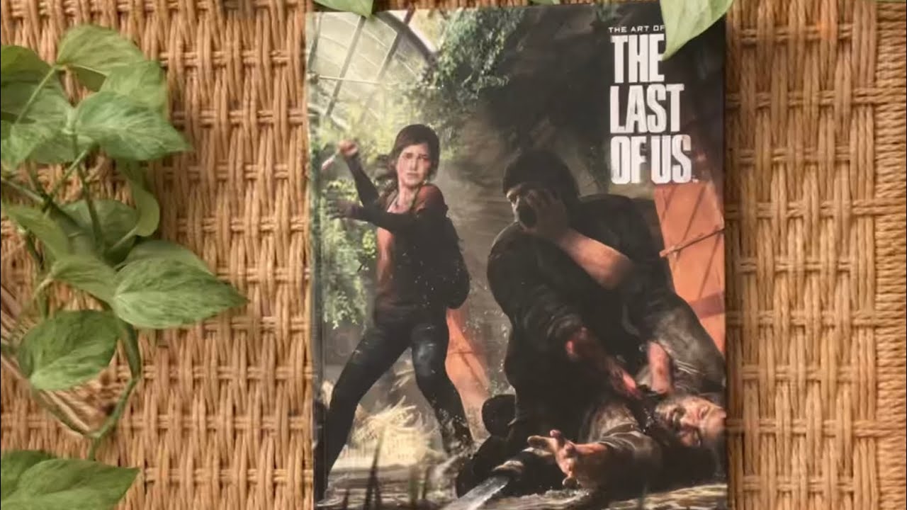 The Art of The Last of Us - ASMR flip through - tapping, page turning, clicky whisper ramble