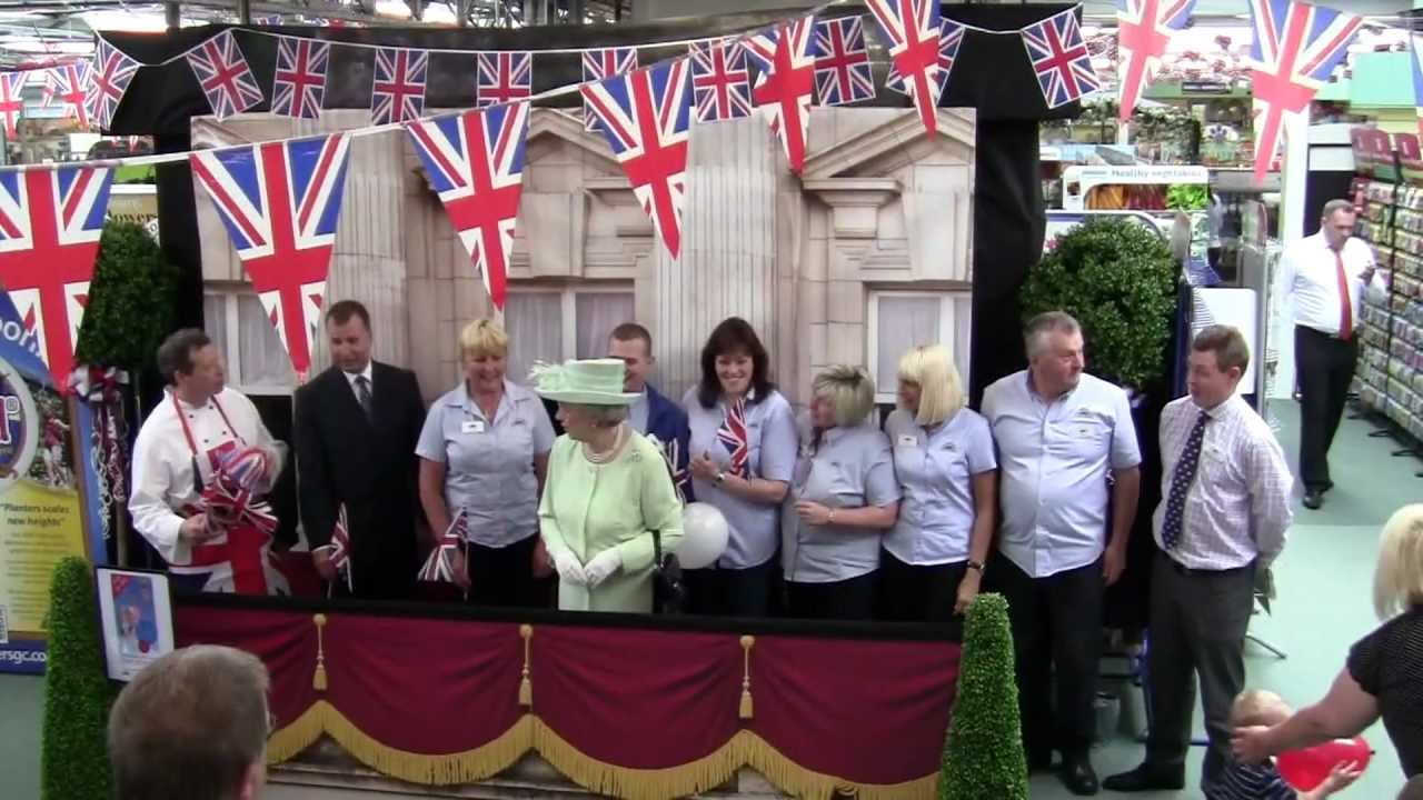 Queen visits Planters Garden Centre Tamworth