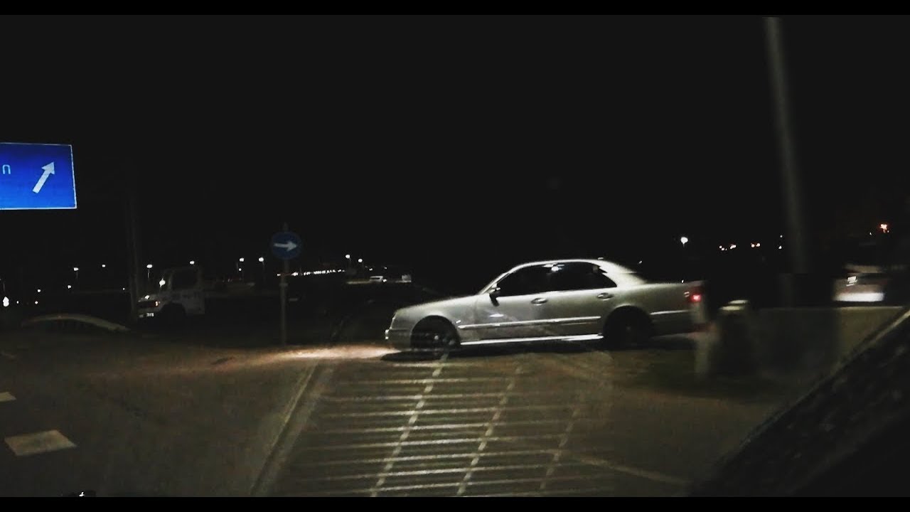 Mercedes Benz 190E (55 Kompressor) vs W210 (50 Kompressor)