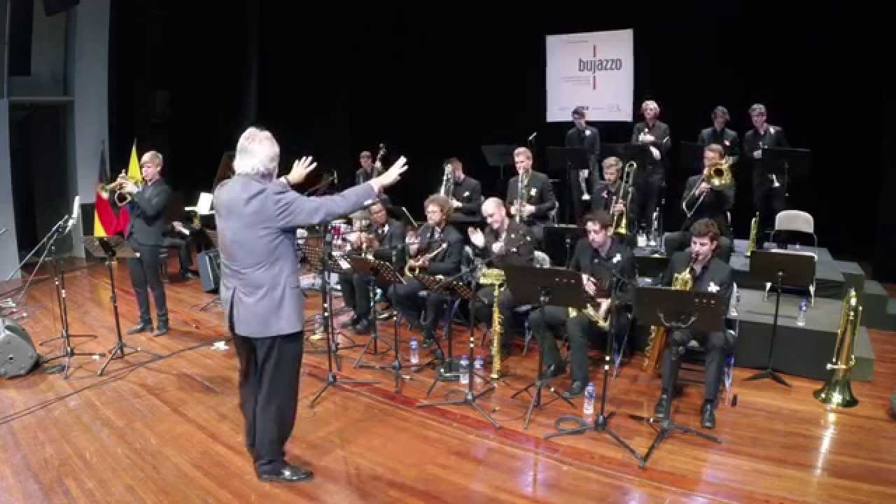 Bundesjazzorchester (BuJazzO) - Walkin' TipToe - Live in Guayaquil (Ecuador)