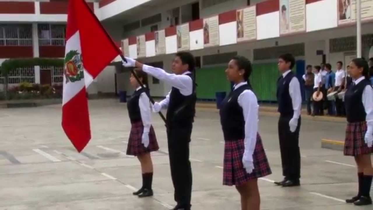 CAMBIO DE ESCOLTA EN EL CLARETIANO