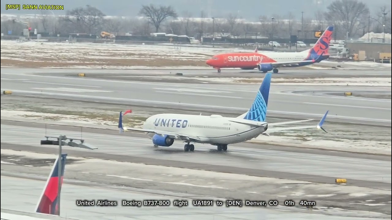 The Winter  Morning Planes Spotting of MSP Int'l Airport 