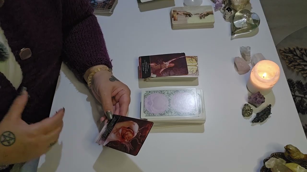 ⁉️ Bu hafta hayatını değiştirecek bir karar var mı‼️ Kader seni neye itiyor📣⁉️ #tarot #tarotreading 