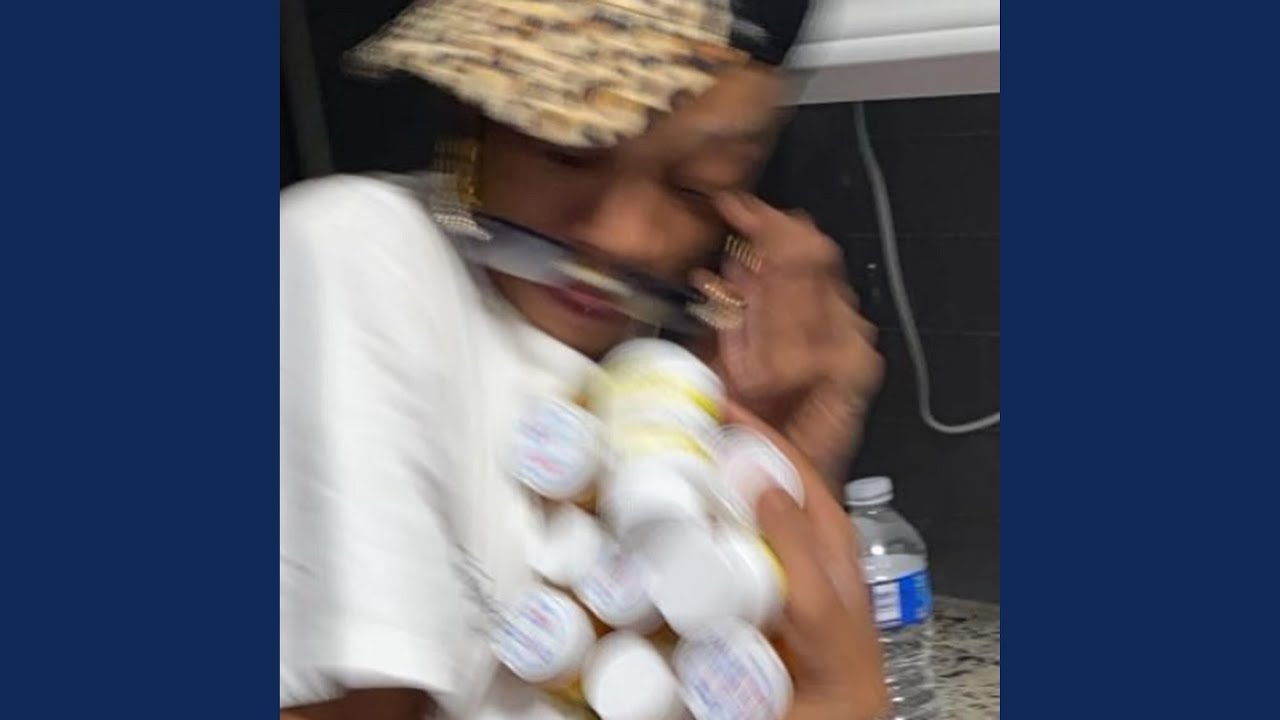 baggyCeline2