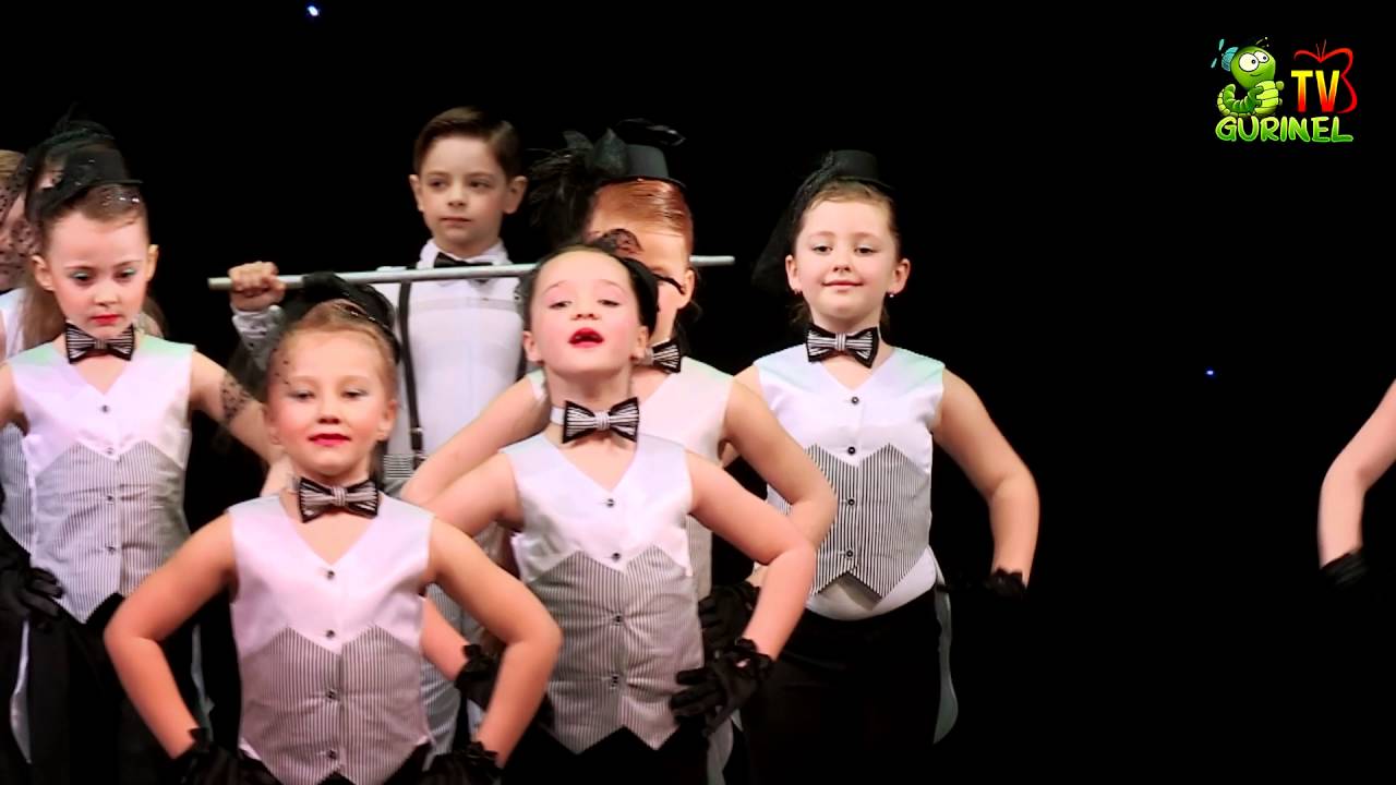 CReatiV Dance Studio - A little party