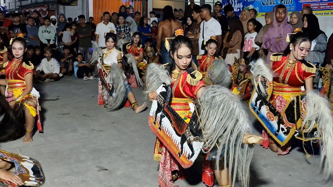 Tari Jaranan Dewa Dewi Live Di Blerong