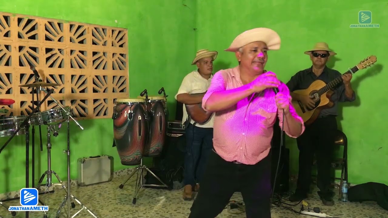 Seis Maulinas - Cantadera entre Sebasti&aacute;n Garc&iacute;a y Alfonso Ramos
