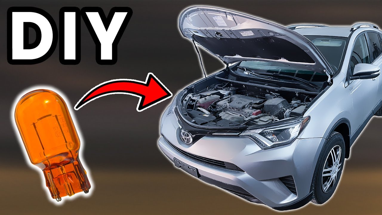 Замена лампы указателя поворота на Toyota Rav4 2013–2018 своими руками | Как заменить переднюю ла...