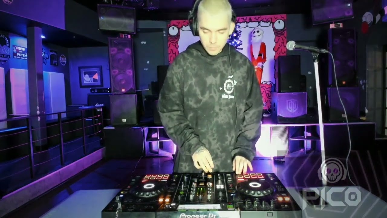 50 Tracks at a time EP1. 1-50 a mostly EDM mix!