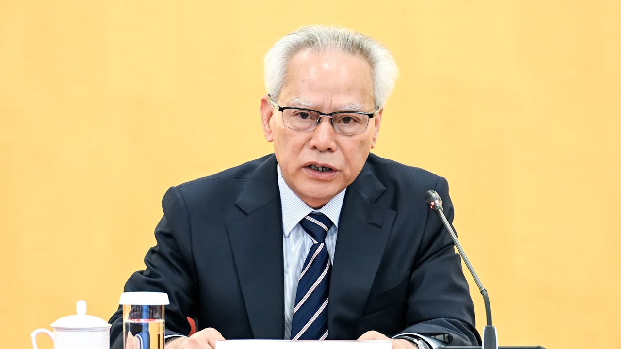 【新聞局】行政長官岑浩輝主持《澳門特別行政區經濟和社會發展第三個五年規劃(2026-2030)》編製工作會議。