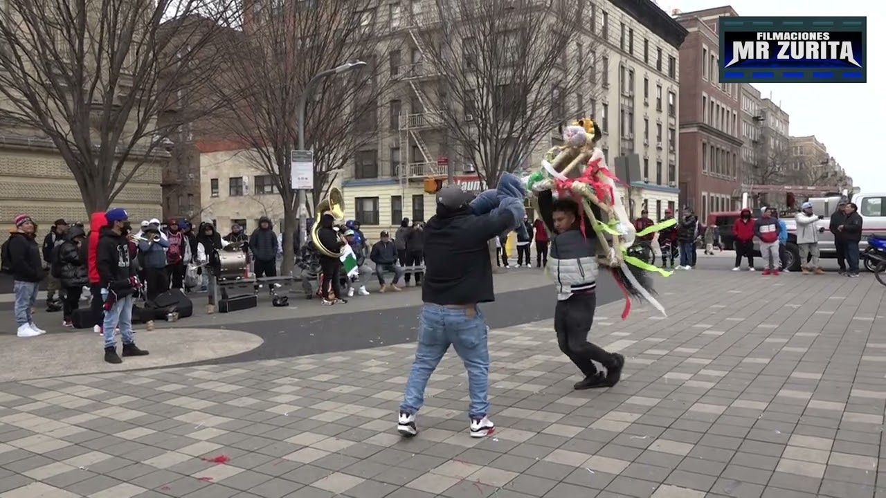 CARNAVAL DE XALPATLAHUAC  EN NEW YORK POR EL ALTO MANHATTAN