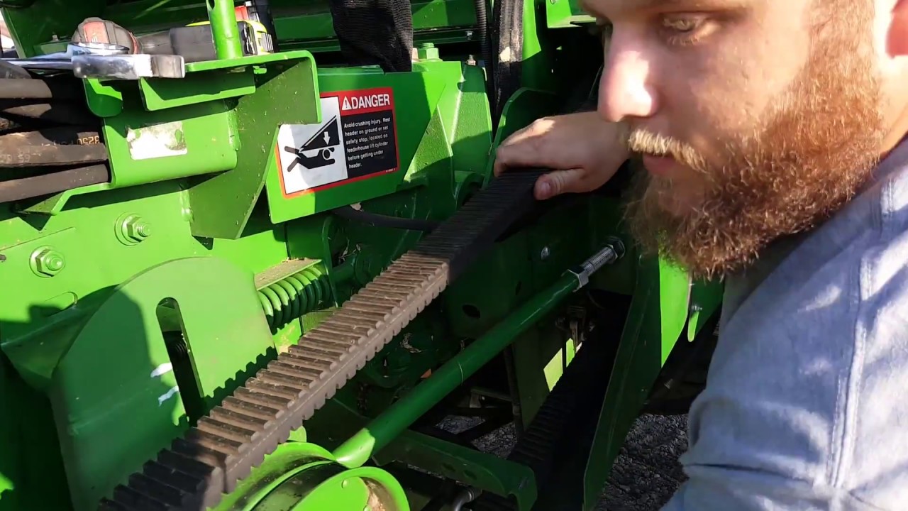 Feeder House Drive Belt Adjustment