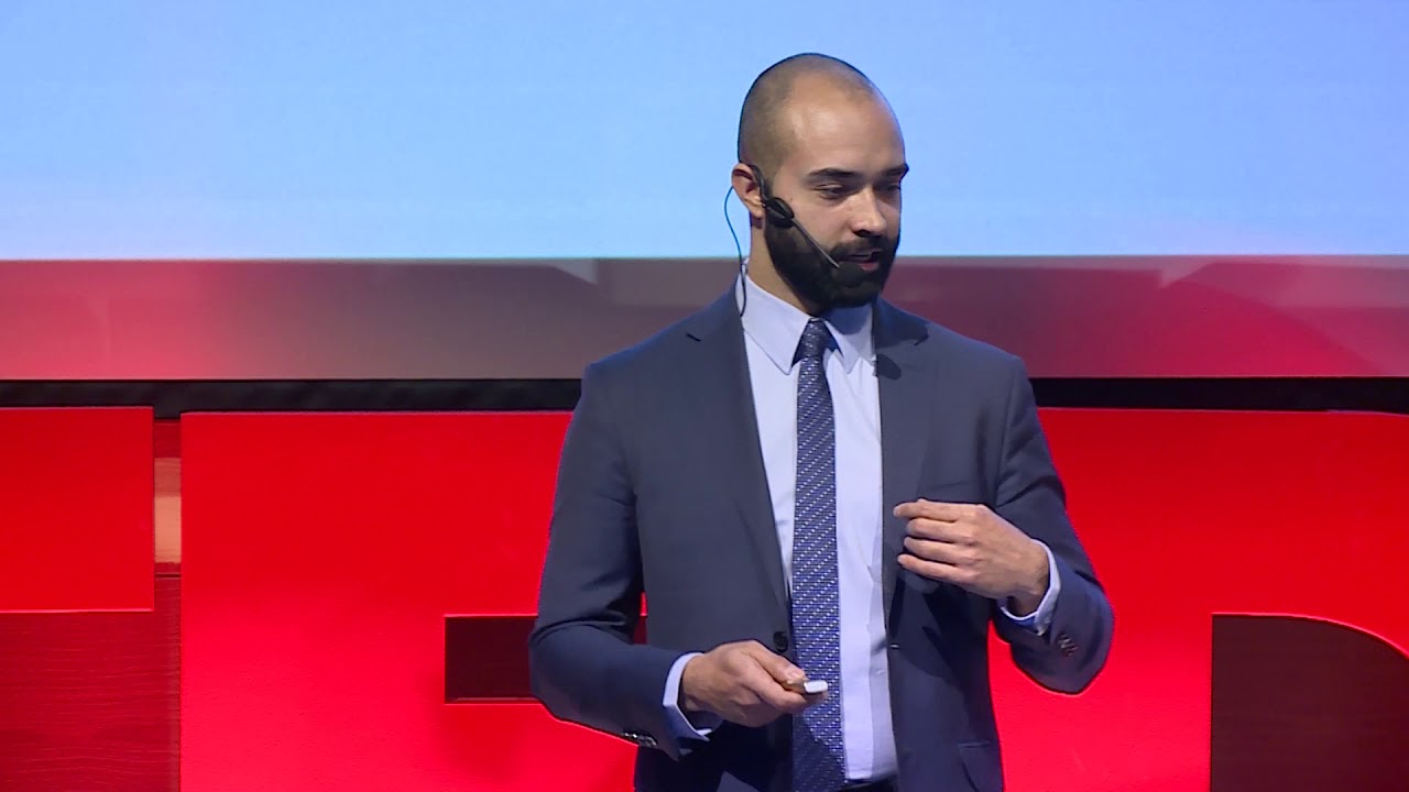 Dlaczego nie musisz mieć magistra? | Paweł Svinarski | TEDxKatowice