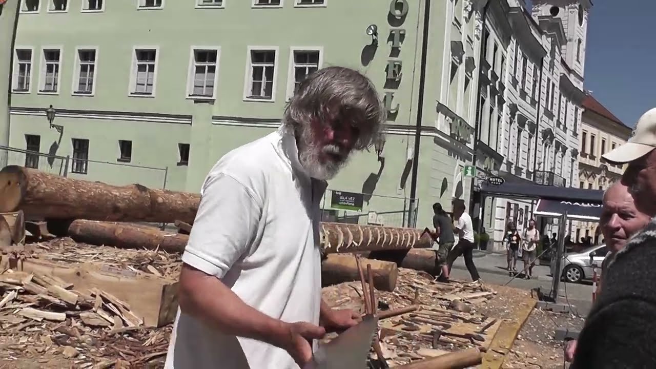 Vzpomínka na mistra tesaře p. Růžičku v Hradci Králové 2014