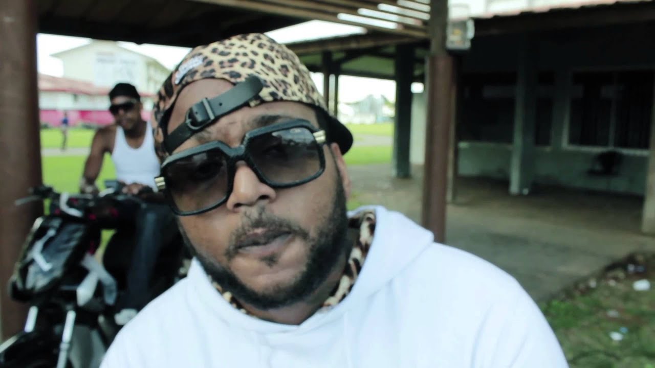 MADNESS- sa ka fet  ( street video HD)