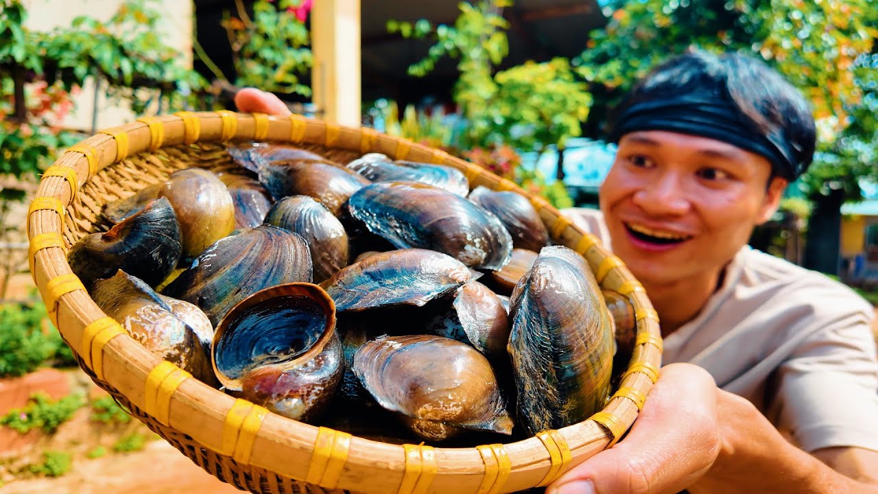 THEO CHÂN MẸ BẮT ĐƯỢC NHIỀU TRAI VỀ NẤU NỒI CHÁO SIÊU NGON  - KaTu Nguyễn