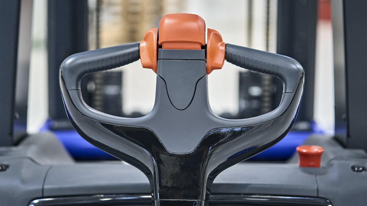 Benefits of Using a Driverless Forklift