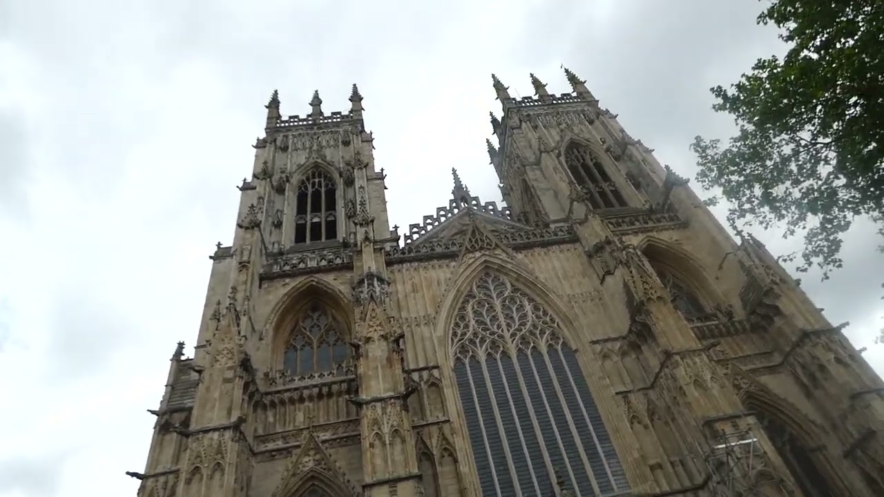 york minster chiming 12 noon