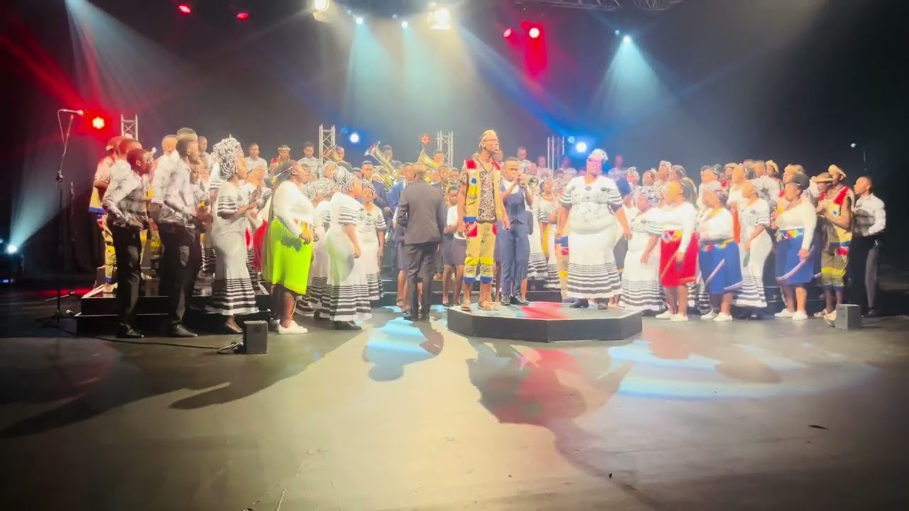 Balatedi ba Morena/Duduza Seranades and LLB live at hulisani