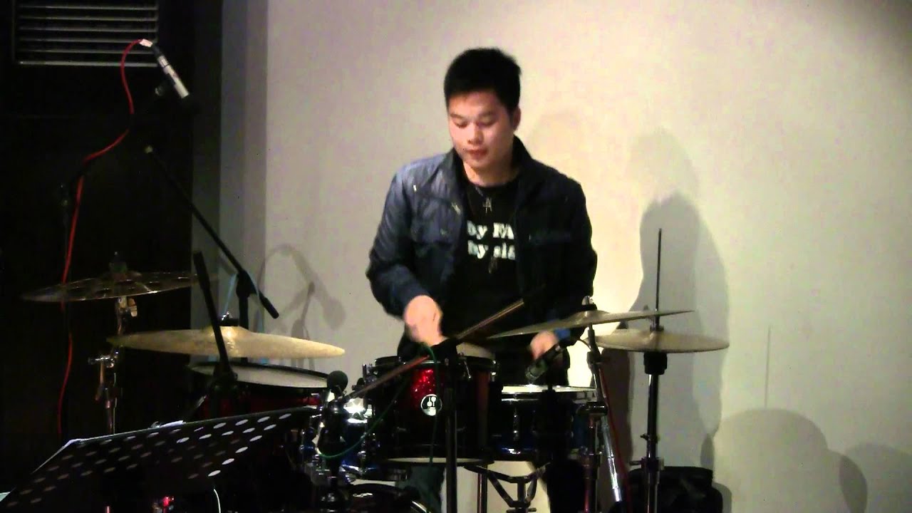Tompi ft. Idang Rasjidi - Sweet Georgia Brown @ Mostly Jazz II 08/10/11 [HD]