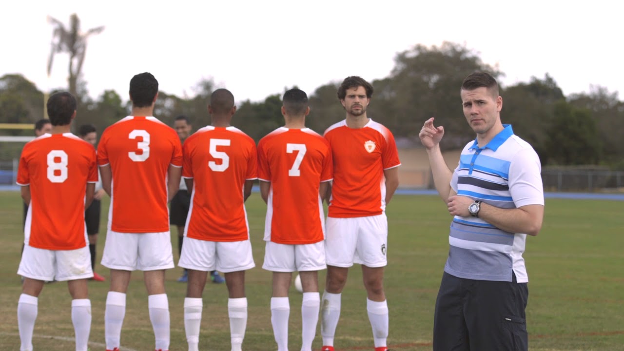 How to Set up a Wall in Soccer