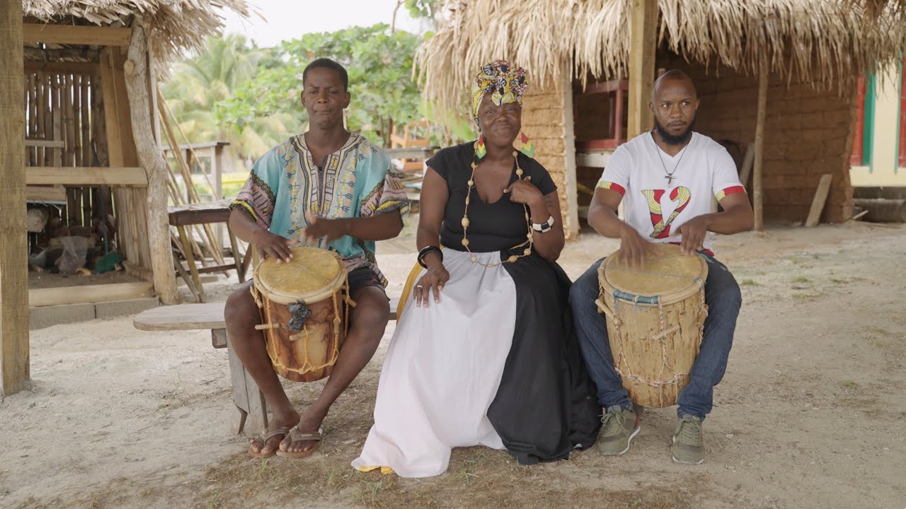 Wanaragua Songs in Roatán Honduras (Full Performance)