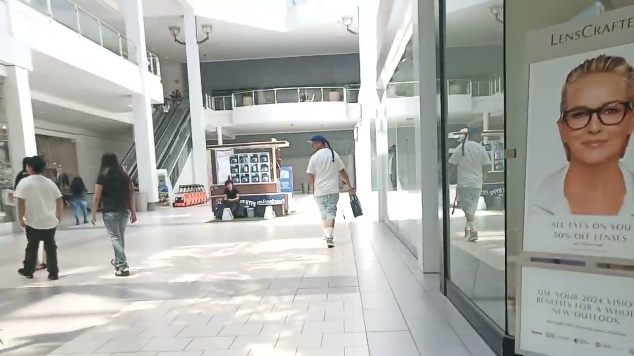 walking from Best Buy trough Arden Fair Mall.