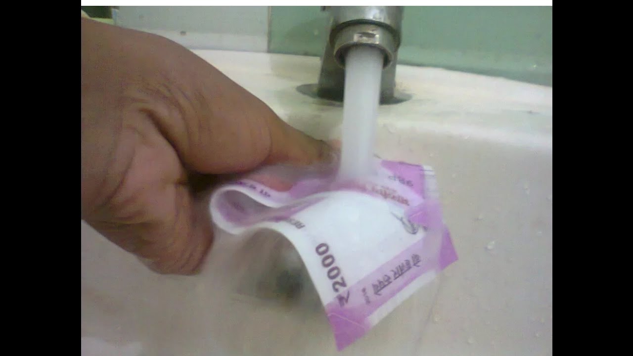 2000 Rupee Note Water Test - Waterproof ?
